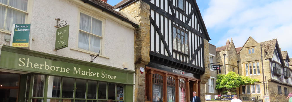 High Street van Sherborne in Dorset