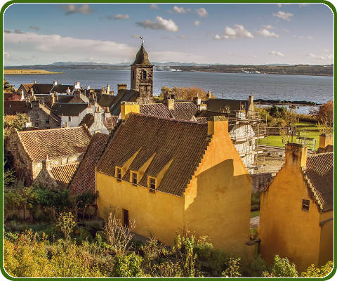 Culross aan de Firth of Forth in Fife, Schotland